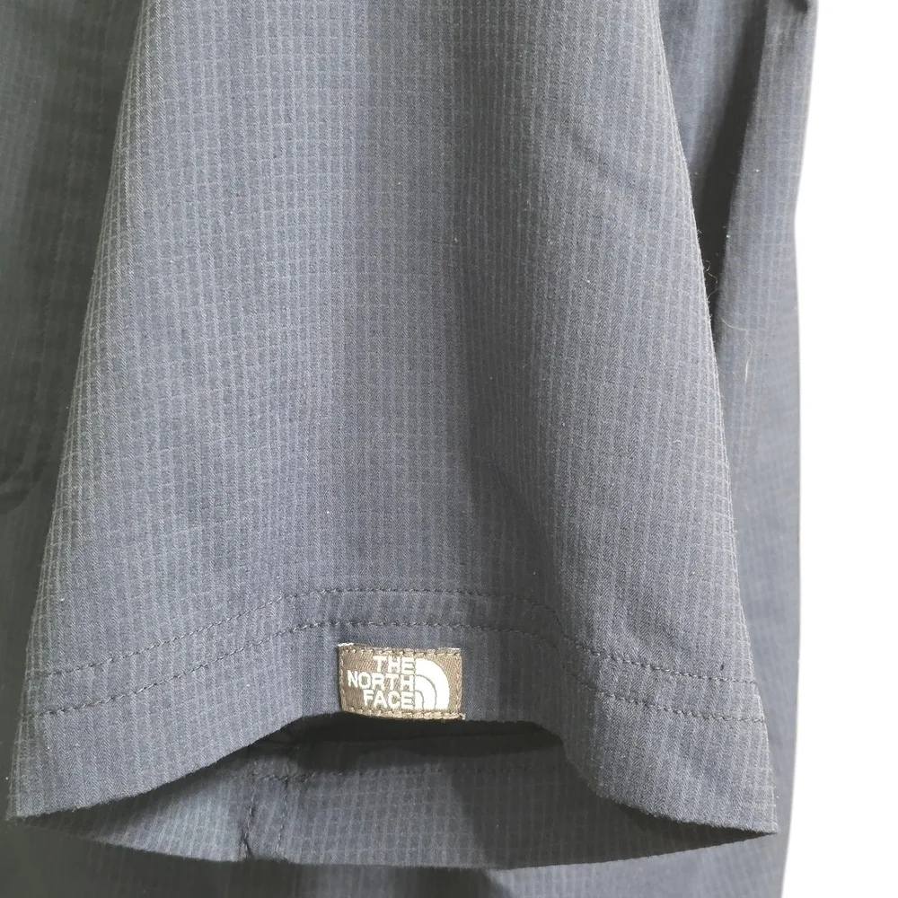 The North Face Navy Men's Casual Lightweight Shirt Size Small
